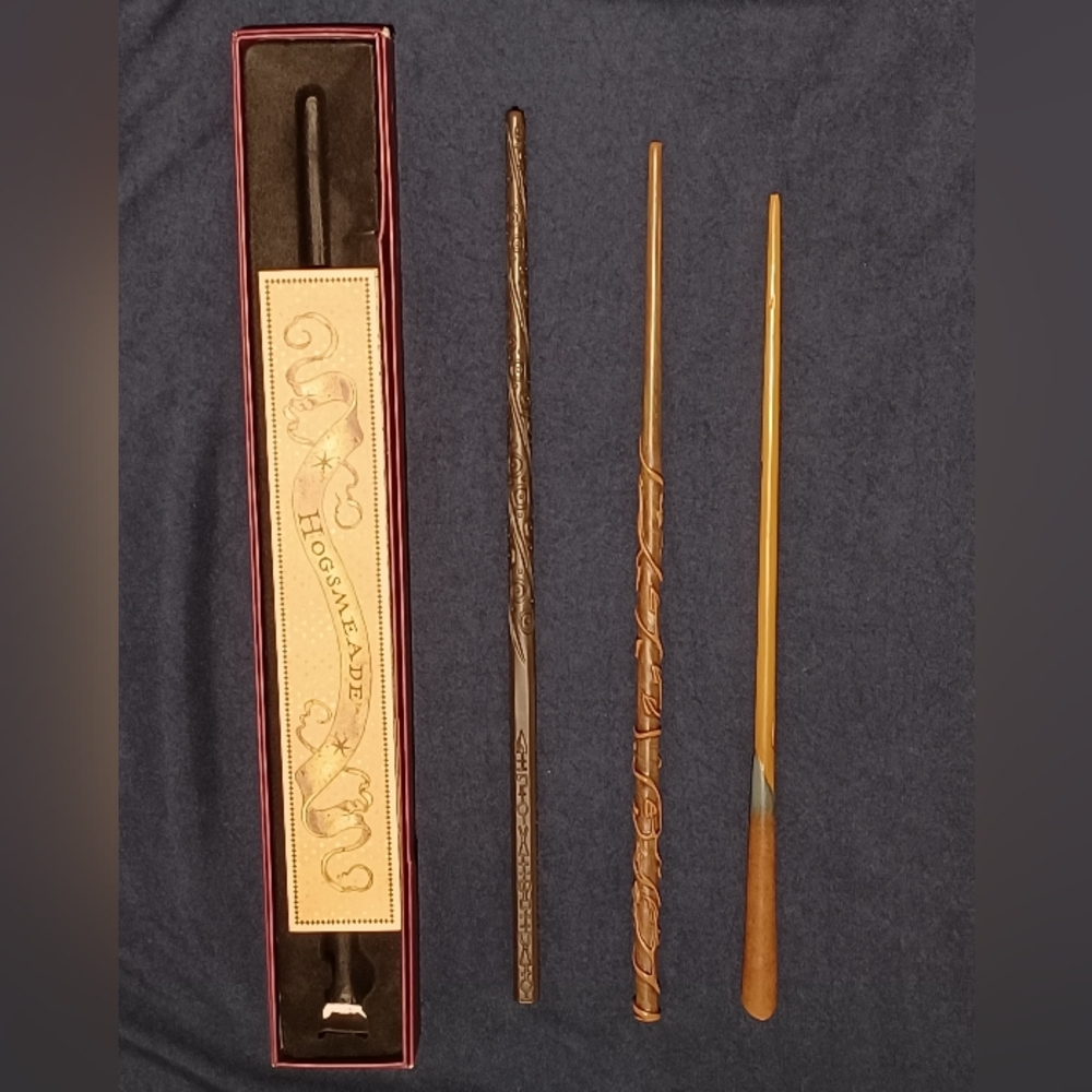 Assorted Official Harry Potter Wands (Sirius, Hermione, Newt)
